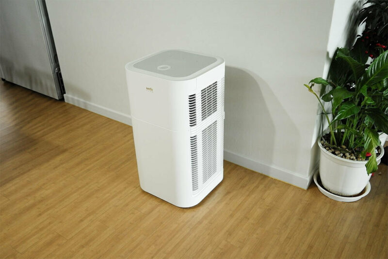 free-standing air purifier