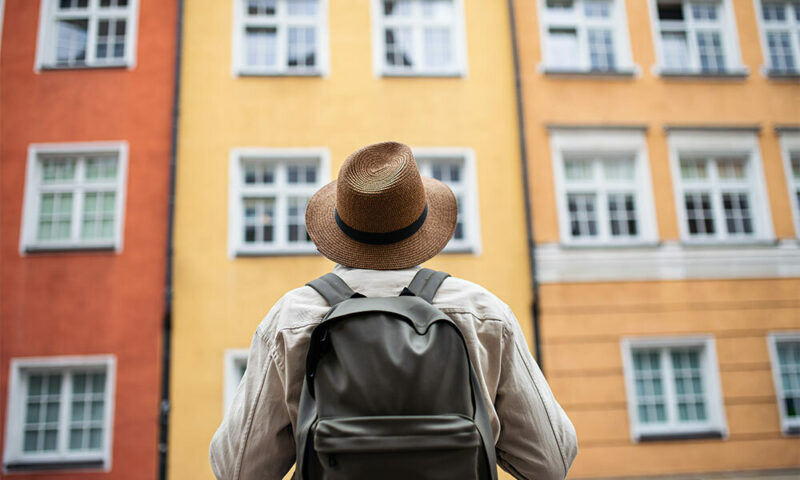 Man looking at Apartments