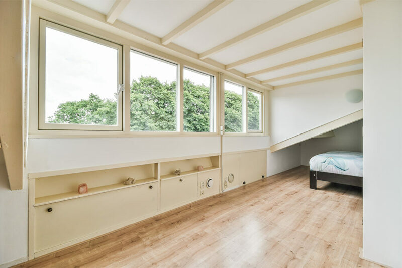 natural light coming in bedroom windows