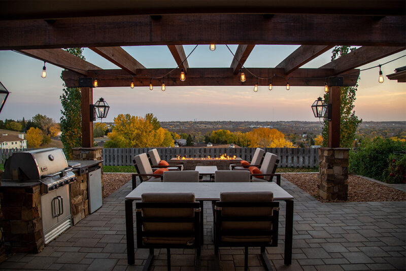 Outdoor kitchen