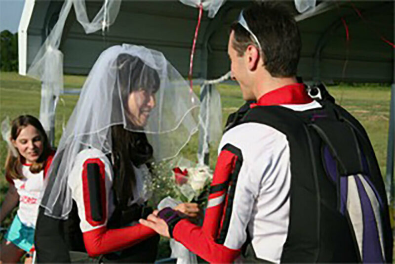 skydive wedding at Skydive Temple