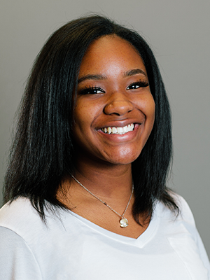 Photo of Aliyah Tharpe
